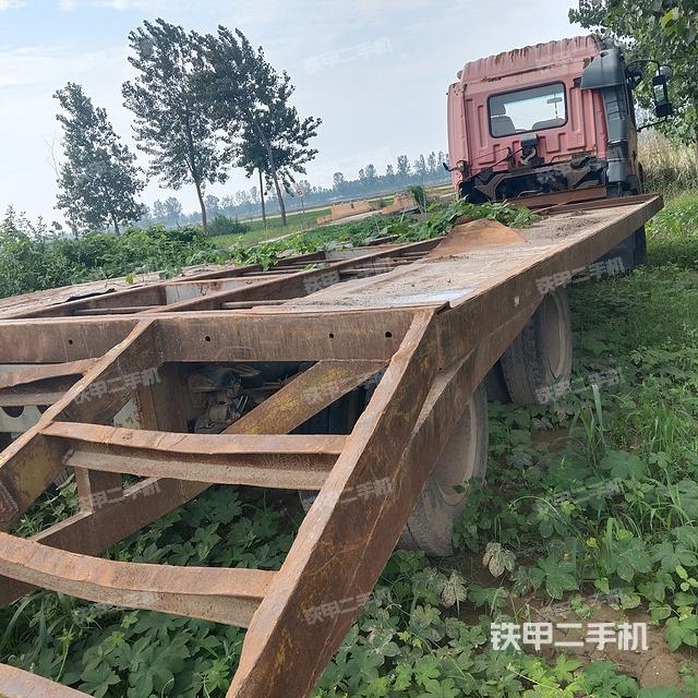 整机右后45°(设备外观及核心部件) 整机右后45°(设备外观及核心部件)