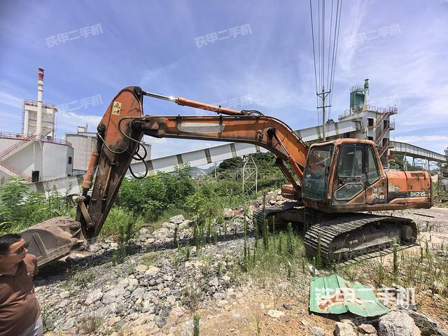 斗山DH215-7挖掘機