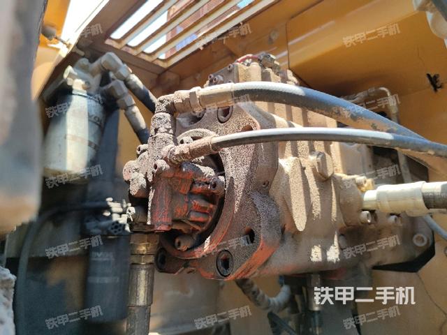 液压泵斜45 左(大件舱室) 液压泵斜45 左(大件舱室)