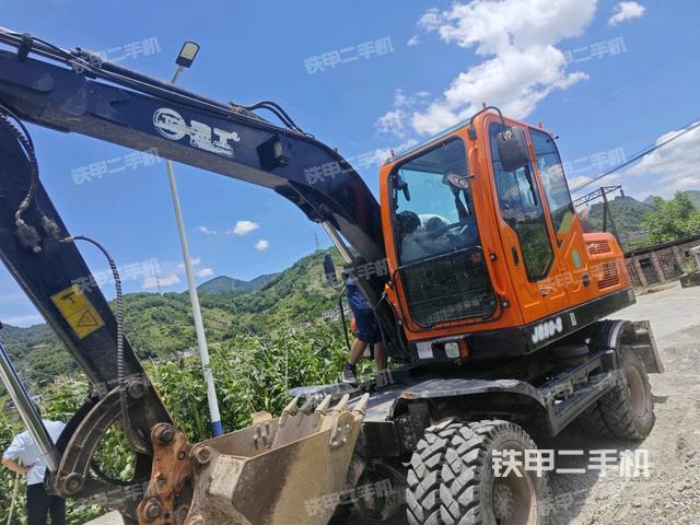 勁工JG75S-9挖掘機