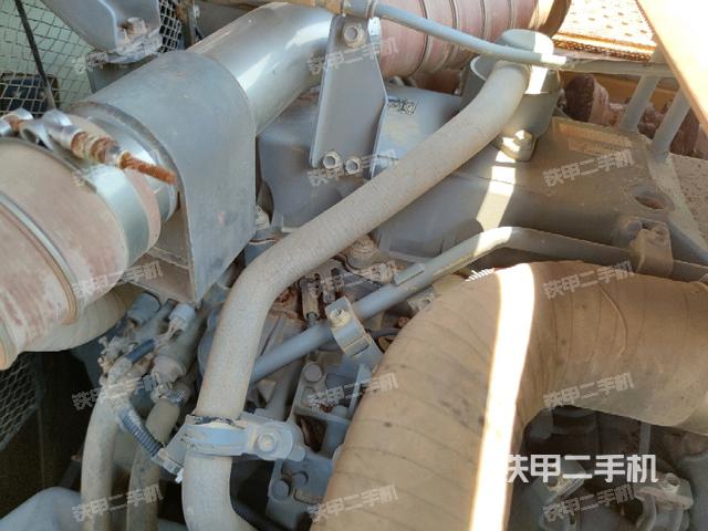 增压器特写(上车部件) 增压器特写(上车部件)