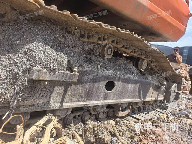 左托链轮和链筋(行走机构) 左托链轮和链筋(行走机构)