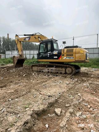 卡特彼勒329D2L液压挖掘机实拍图片