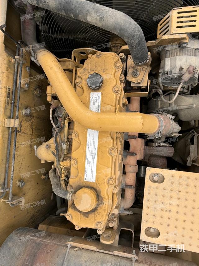 发动机整体俯视（整机外观）