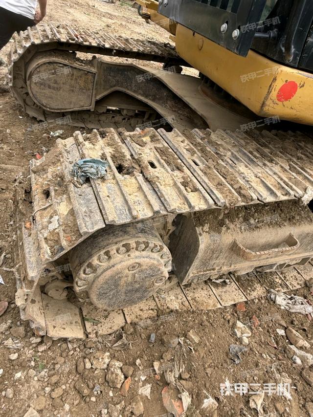 单侧履带整体（整机外观）