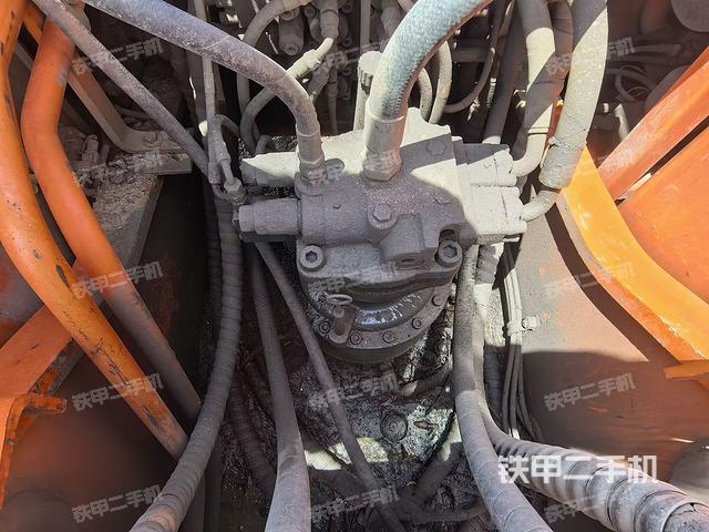 回转马达(上车部件) 回转马达(上车部件)