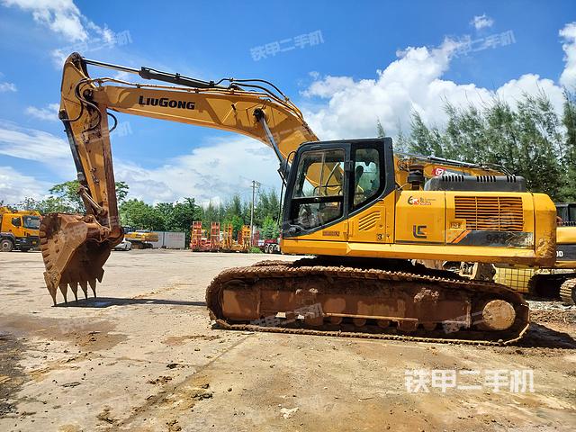 柳工CLG933E挖掘機