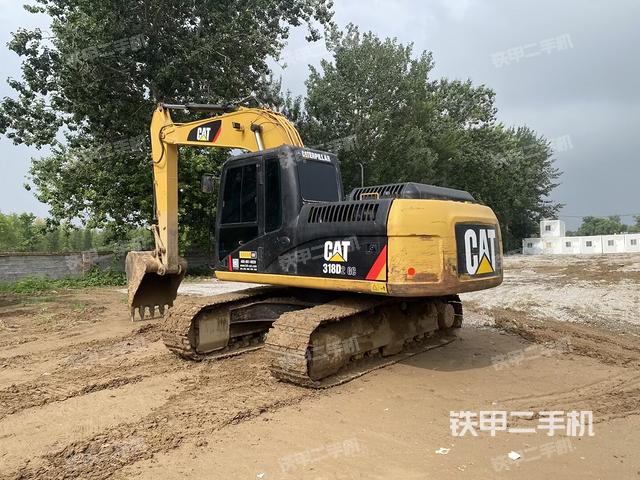 卡特彼勒CAT?318D2 L 小型液壓挖掘機(jī)