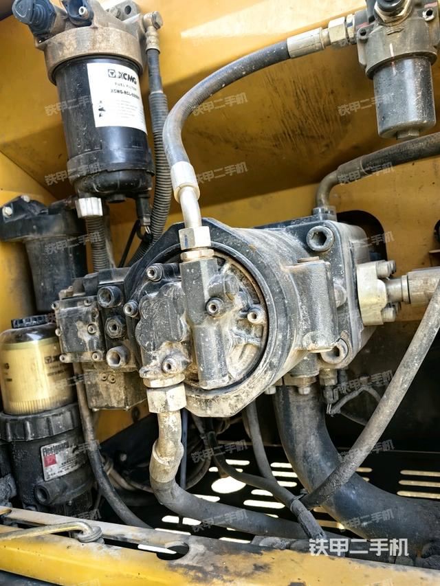 液压泵室（大件舱室）