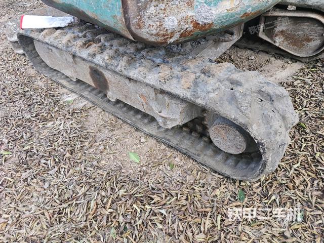 右側(cè)履帶整體?（行走機(jī)構(gòu)）