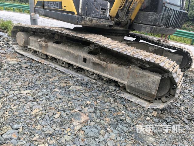 左導向輪(行走機構) 左導向輪(行走機構)