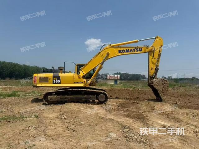 整机右后45°(整机外观) 整机右后45°(整机外观)