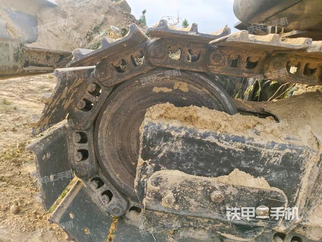 右驱动轮(行走机构) 右驱动轮(行走机构)