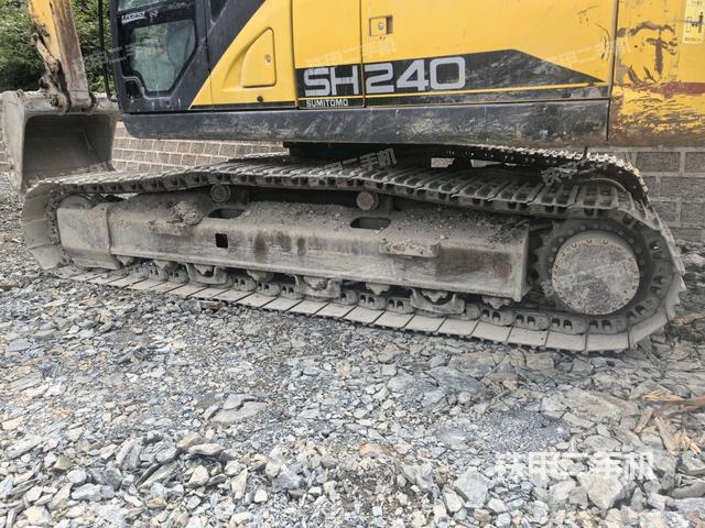 左側履帶整體?(行走機構) 左側履帶整體?(行走機構)