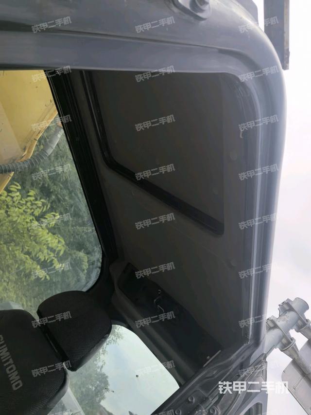 頂棚整體(駕駛室部分) 頂棚整體(駕駛室部分)