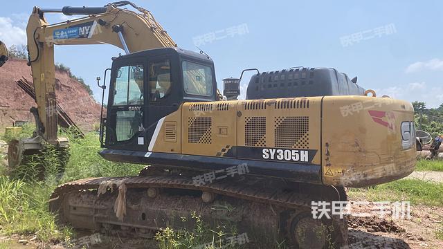 三一重工SY305C-9H挖掘機(jī)