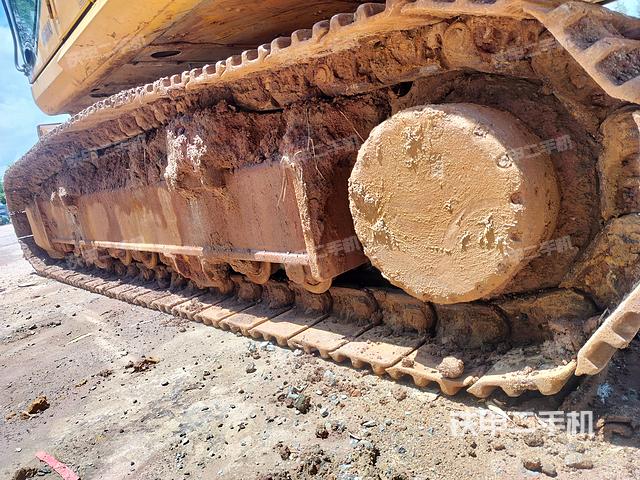 单侧履带整体（整机外观）