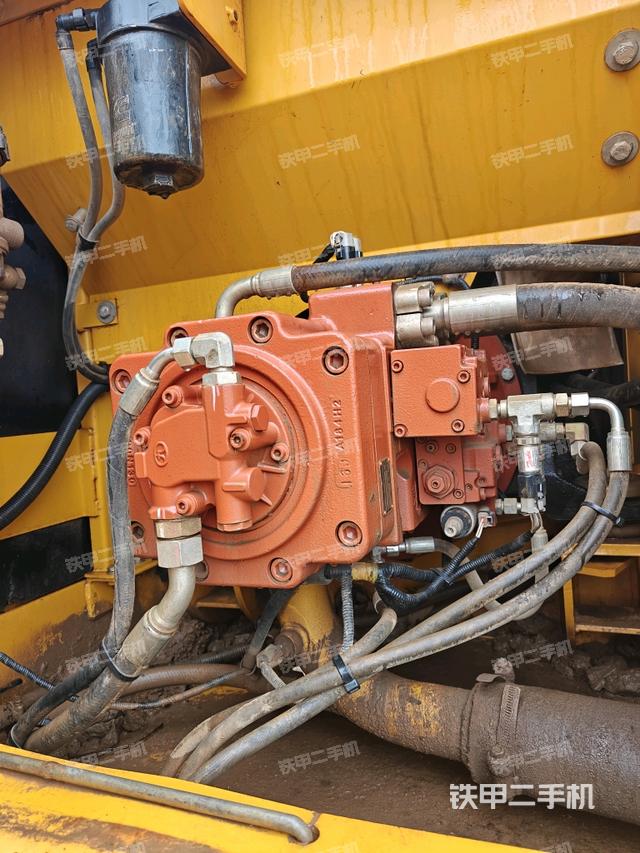 液壓泵室（大件艙室）