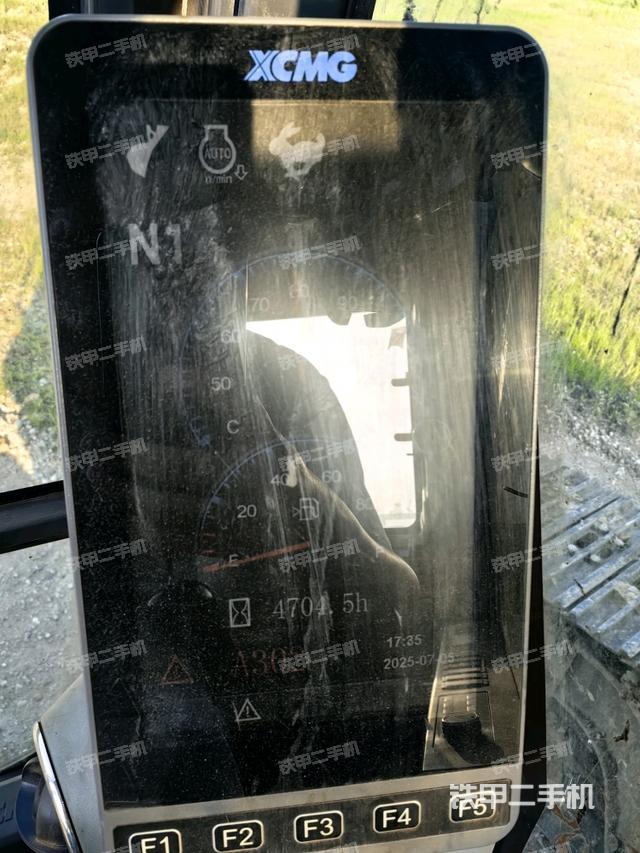 显示屏 （驾驶室部分）