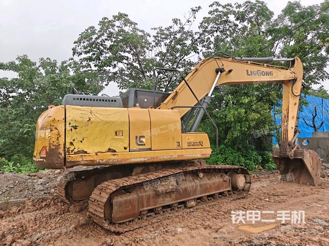 右后45（整機外觀）