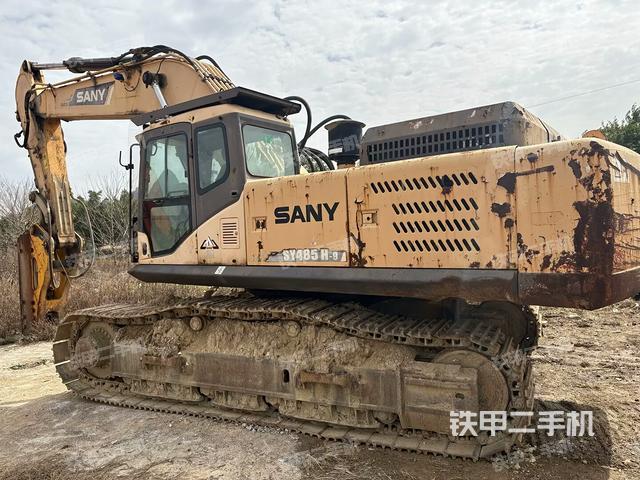 三一重工SY465H挖掘機(jī)