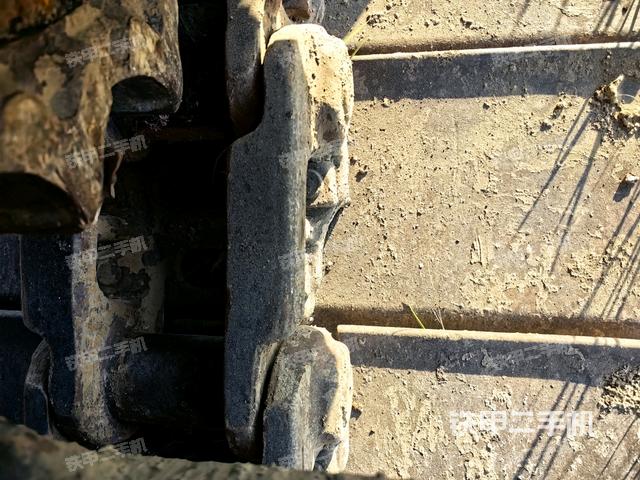 左驱动轮（行走机构）