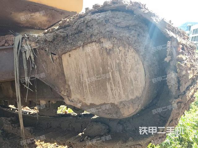 左驱动轮(行走机构) 左驱动轮(行走机构)