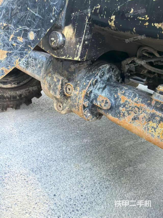 單側(cè)履帶整體（整機外觀）