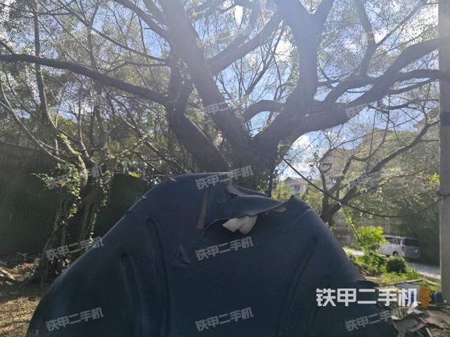 座椅后部（駕駛室部分）