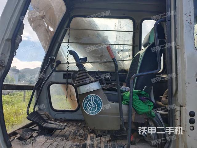 小时表(驾驶室部分) 小时表(驾驶室部分)