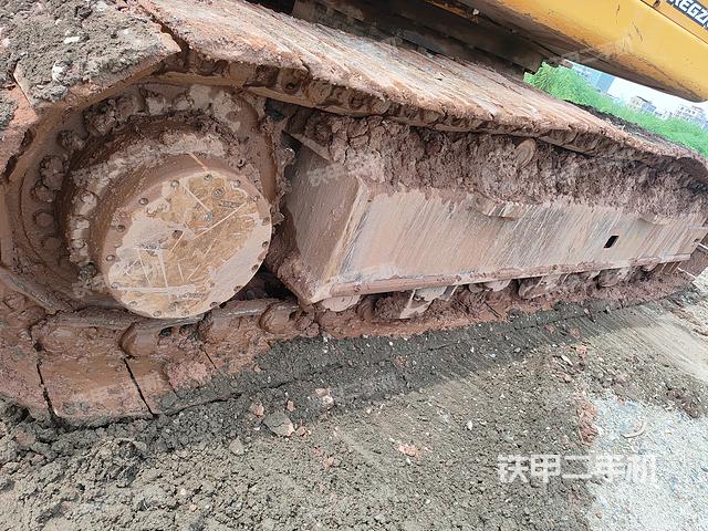 单侧履带整体（整机外观）