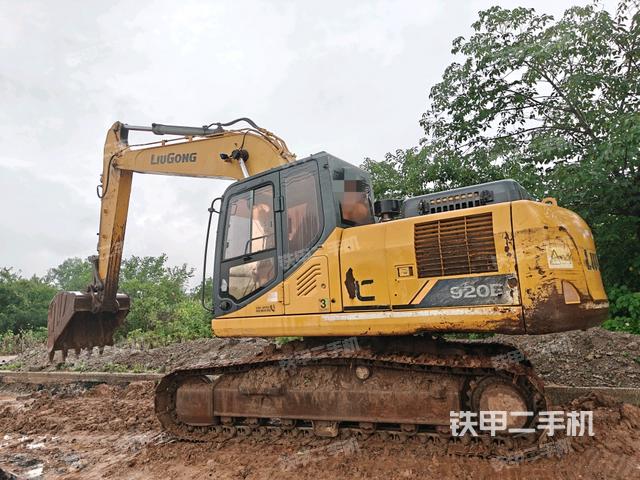 柳工CLG920E挖掘機