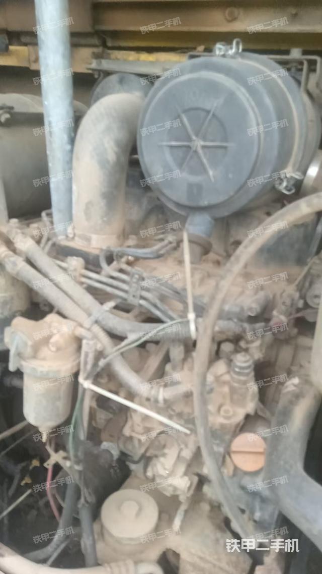 发动机整体俯视（整机外观）