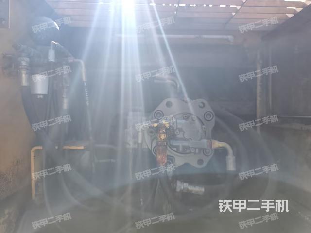 液压泵室(大件舱室) 液压泵室(大件舱室)