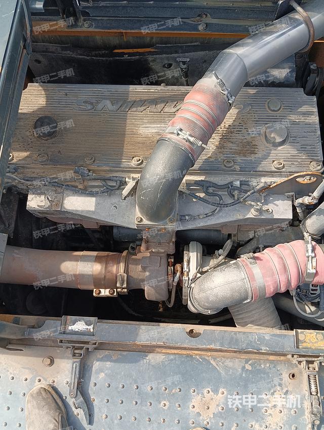 发动机整体俯视（整机外观）