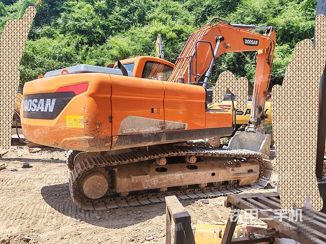 整机右后45°（整机外观）