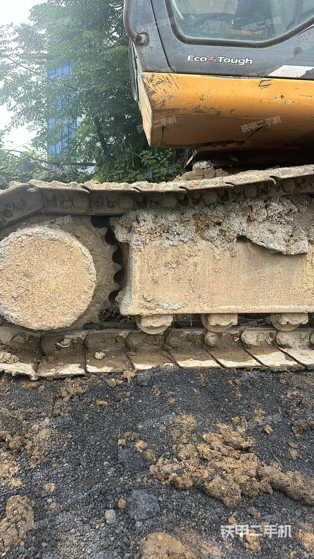 单侧履带整体（整机外观）