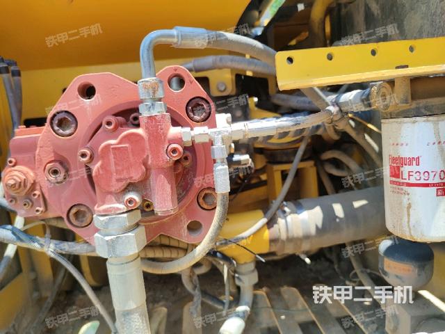 液压泵斜45 左(大件舱室) 液压泵斜45 左(大件舱室)