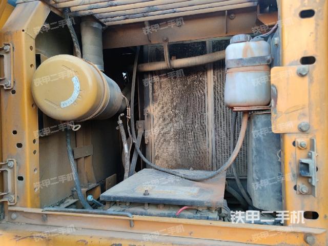 散熱器正面（大件艙室）