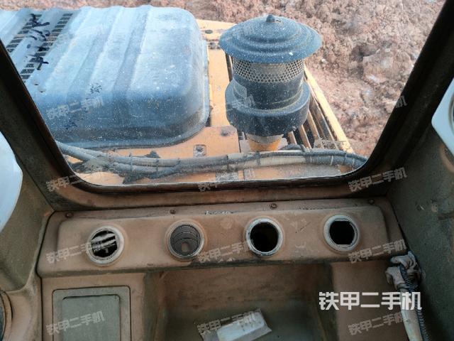 座椅后部（駕駛室部分）