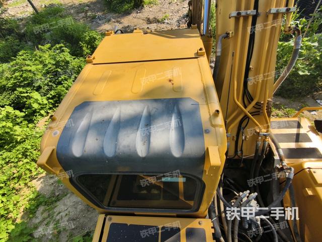 駕駛室頂部俯視（上車部件）