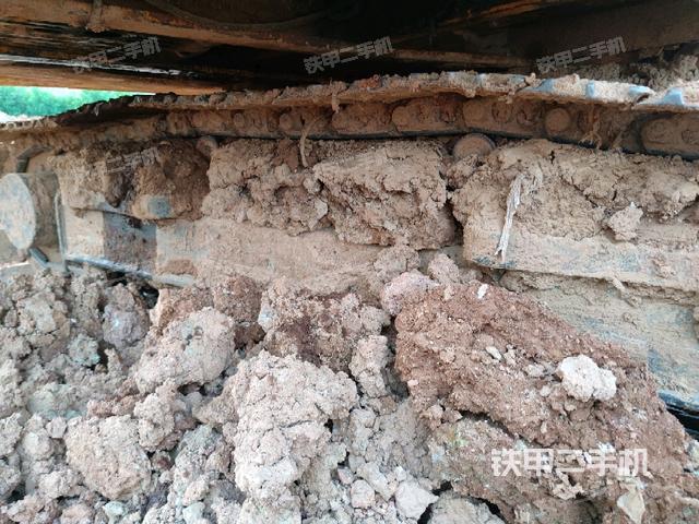 左導(dǎo)向輪（行走機(jī)構(gòu)）