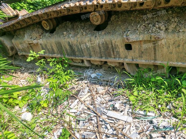 右導(dǎo)向輪（行走機(jī)構(gòu)）