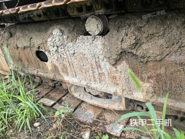 右驅(qū)動輪(行走機構(gòu)) 右驅(qū)動輪(行走機構(gòu))