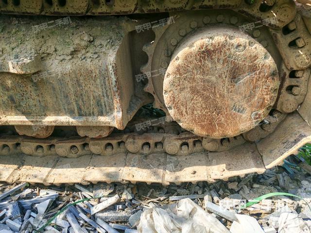 左驅(qū)動(dòng)輪（行走機(jī)構(gòu)）