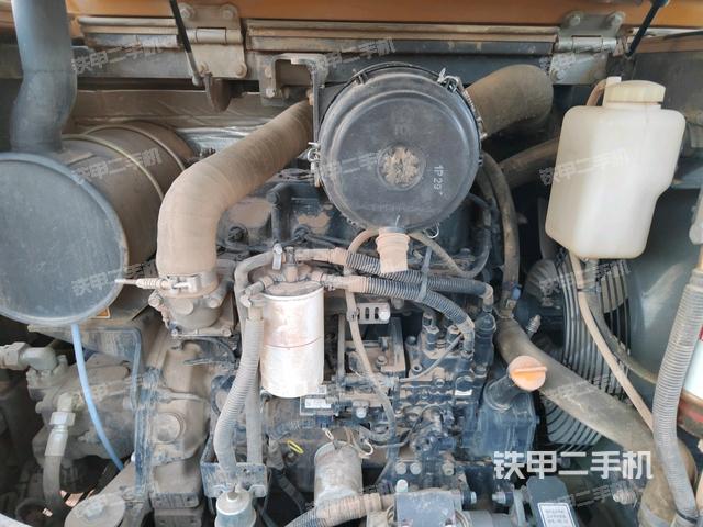 發(fā)動(dòng)機(jī)整體俯視(整機(jī)外觀) 發(fā)動(dòng)機(jī)整體俯視(整機(jī)外觀)