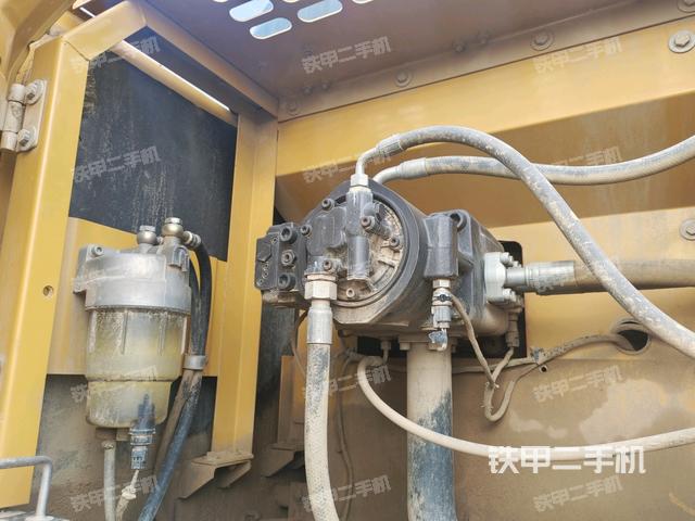 液压泵斜45 左(大件舱室) 液压泵斜45 左(大件舱室)