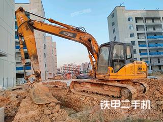 雷沃重工FR170挖掘机实拍图片