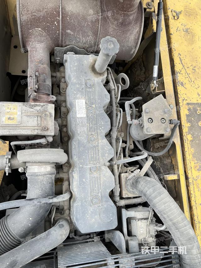 发动机整体俯视(整机外观) 发动机整体俯视(整机外观)