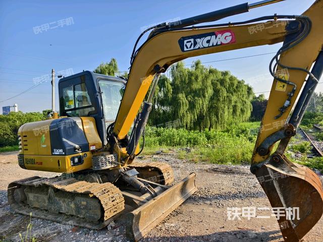 右前45(整機(jī)外觀) 右前45(整機(jī)外觀)